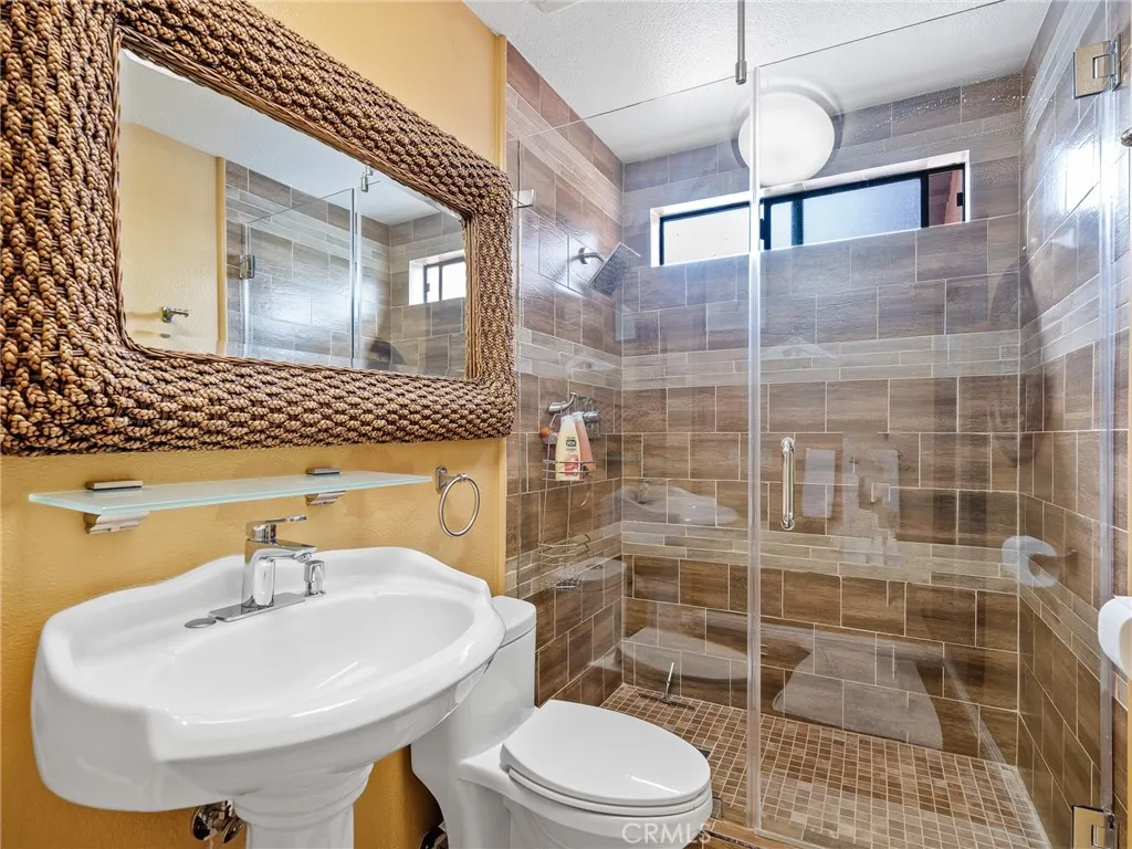 13801 Shadow Mountain, Helendale, California 92342 home-pic-21